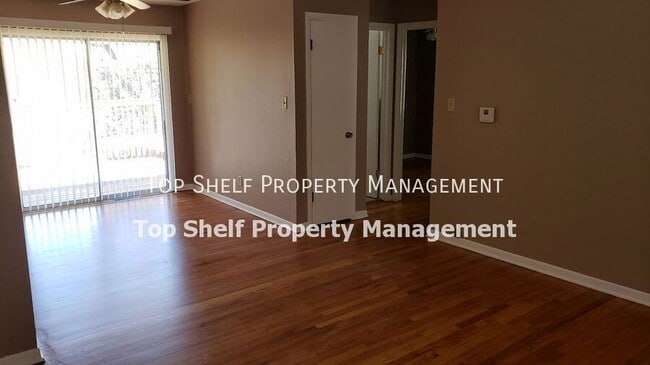 Photo - 2116 SE 9th St