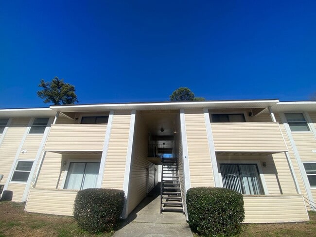 elmtree1401a