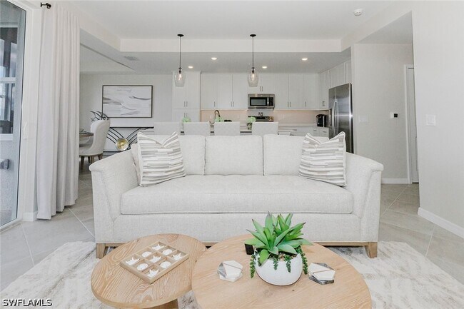 Photo - 5527 Double Eagle Cir Unit 3823