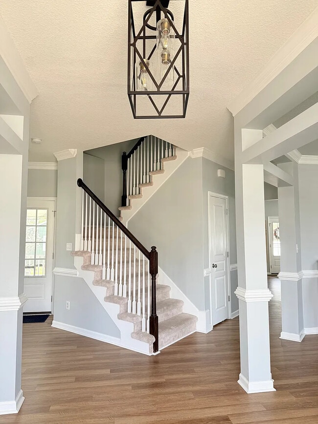 Photo - 931 Painted Lady Pl