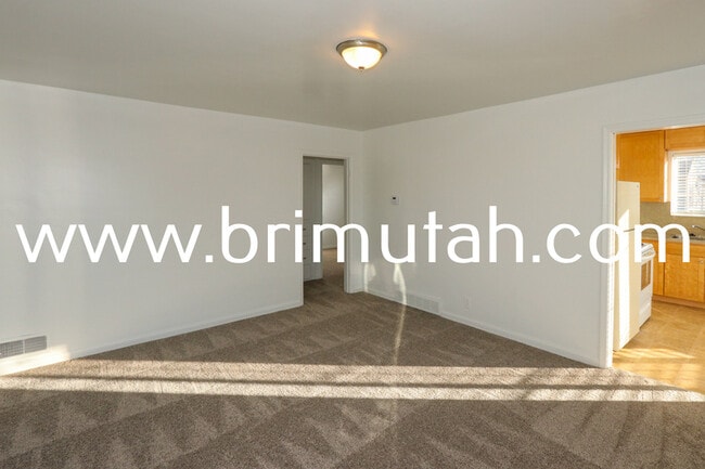 Photo - 2613 S Hartford St