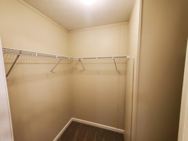 Photo - 10 Swallow Ct