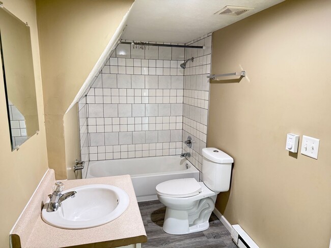 Photo - 510 W Washington St Unit #2