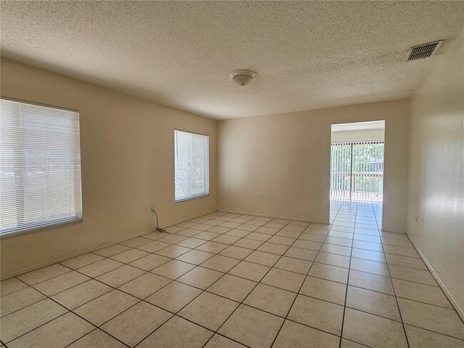 Photo - 1424 Bramblewood Dr