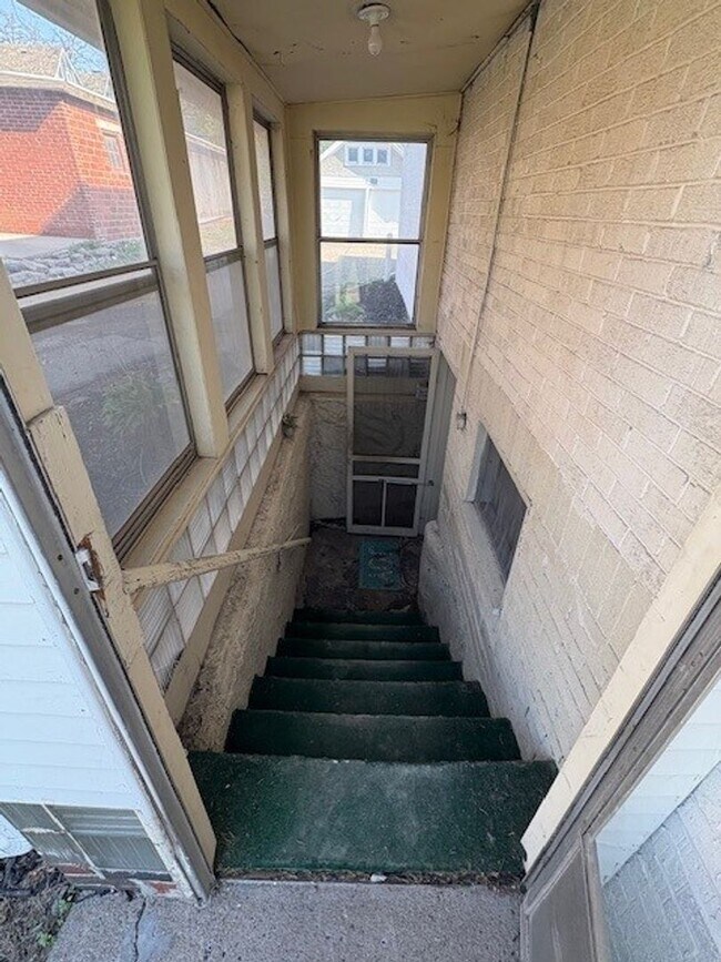 Photo - 3309 University Ave