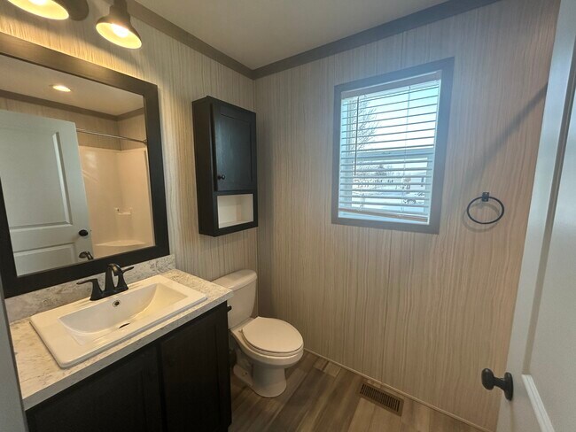 Photo - 783 Virginia