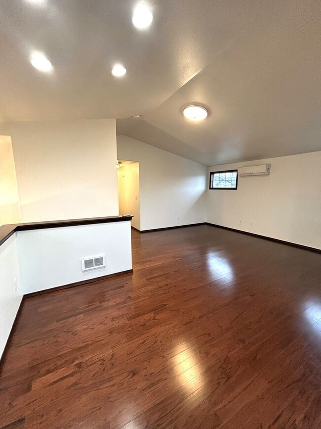 Photo - Large 4 bedroom 2 bath home