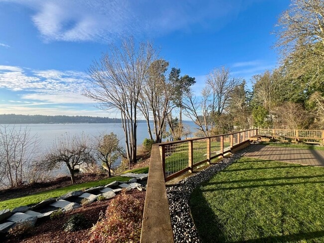 Photo - Private Waterfront Apartment