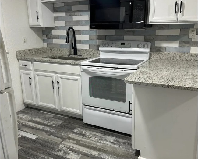 Photo - 2719 Bockman Ave