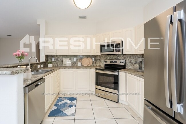 Photo - 15554 SW 41st Terrace