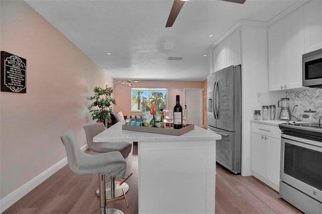 Photo - 1773 SW 28th Way