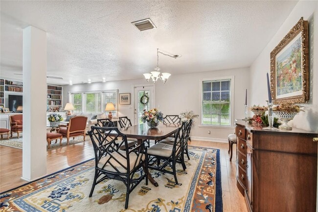 Photo - 1300 Farragut Dr N