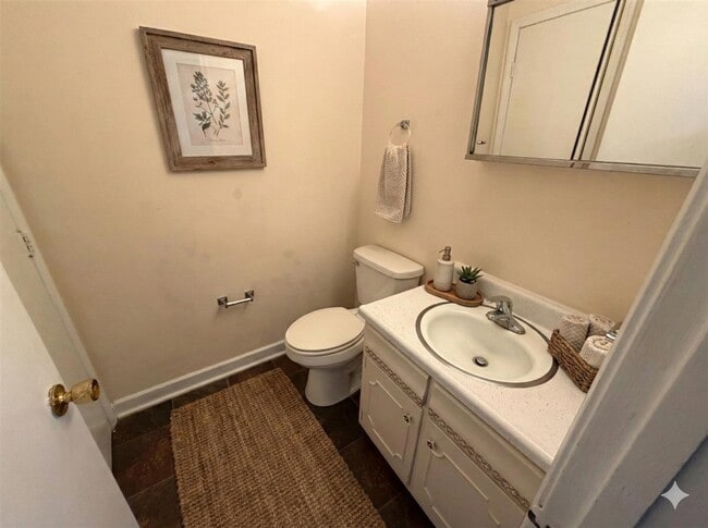 Photo - 1036 Ellen Dr