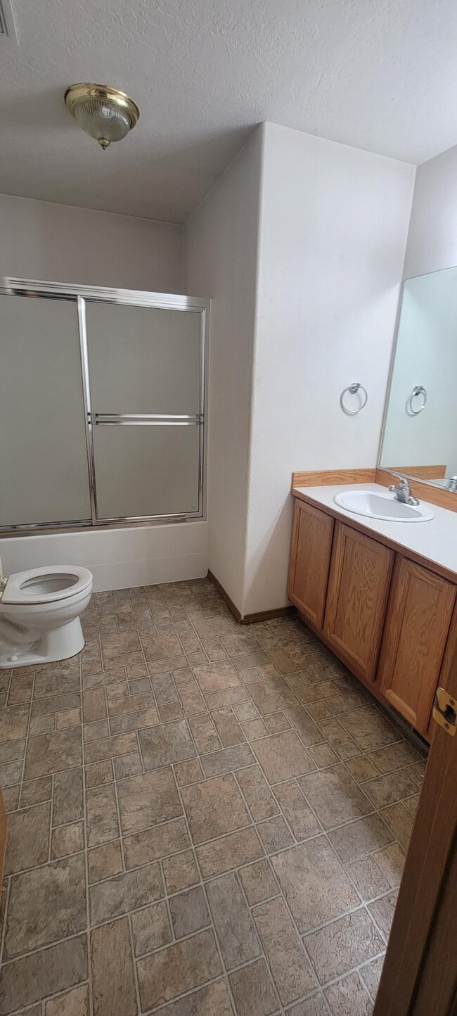 Photo - 1614 E Coeur D Alene Ave