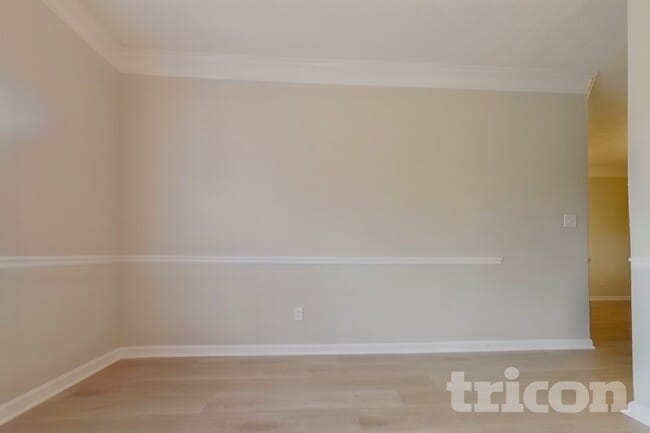 Photo - 1728 Brandon Lee Way SW