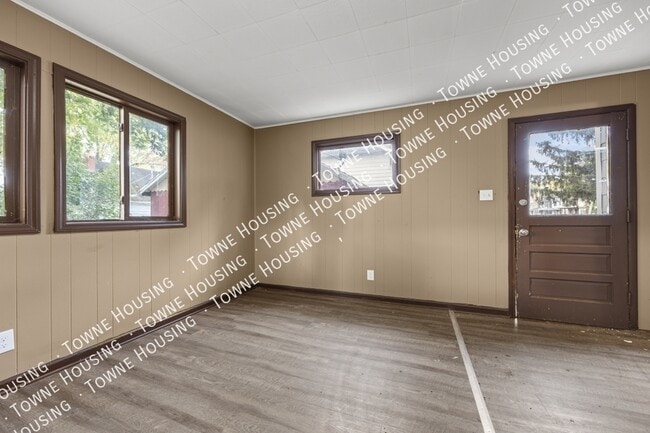 Photo - 1361 North Ave Unit 1