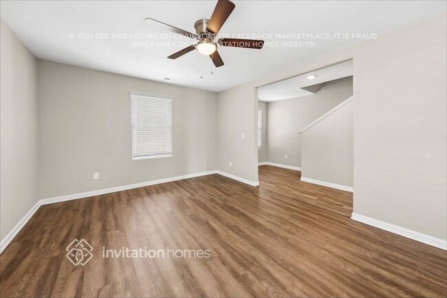 Photo - 705 Fauna St
