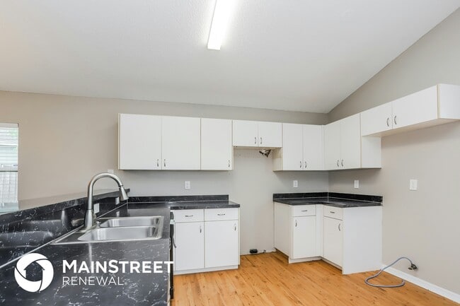 Photo - 108 Brad Cir