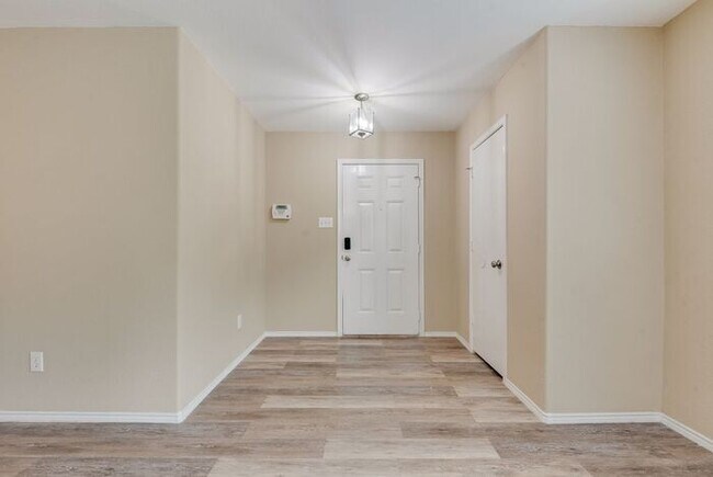 Newly updated home ready for move in