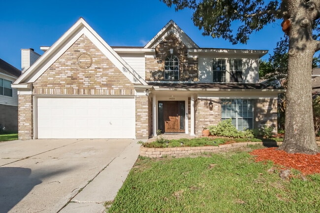 Building Photo - 19019 Oakway Dr Rental