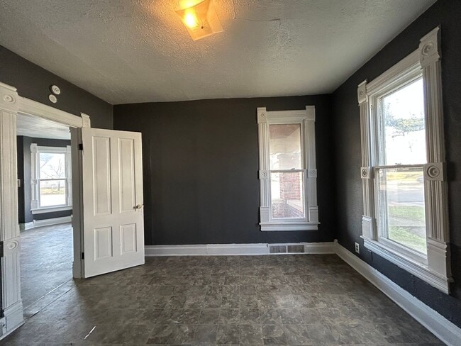 Photo - 424 N Michigan St Unidad A