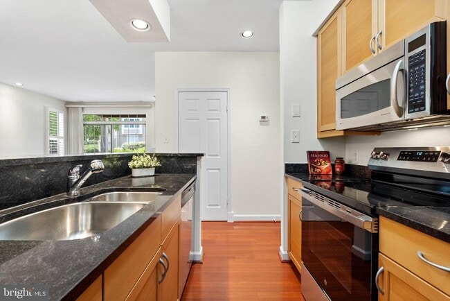 Photo - 5909 Barbados Pl Unit 103