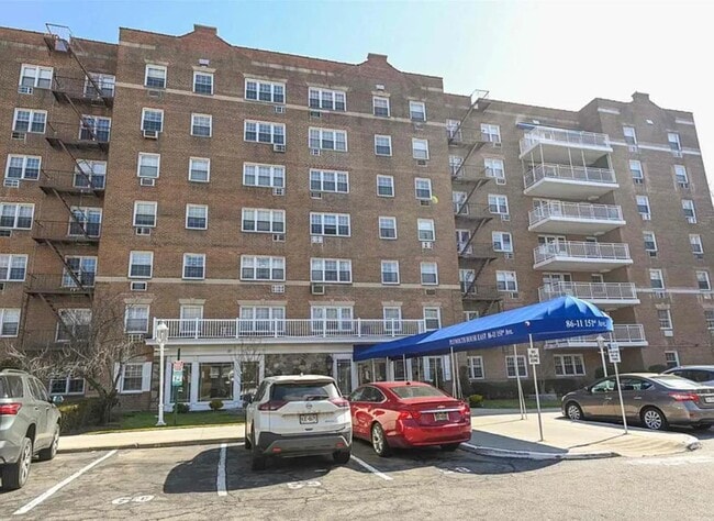 Building Photo - 86-11 151st Ave