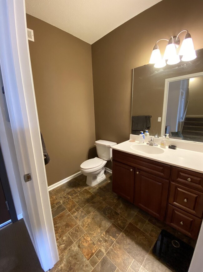 Photo - 649 Old Hwy 8