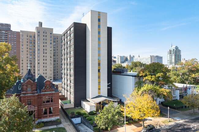Jackson Arms Apartments