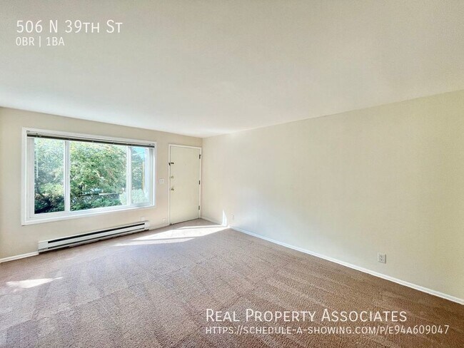 Photo - Heart of Fremont, Sunlit Studio! **Great L...