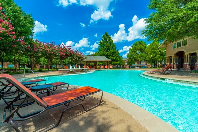 Building Photo - Desoto Ranch Rental