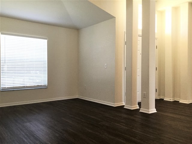 Photo - 3319 Benson Park Blvd