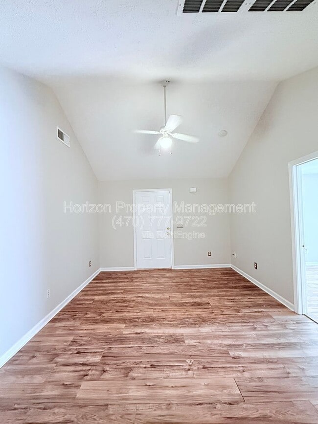 Photo - 6610 Overton Cir