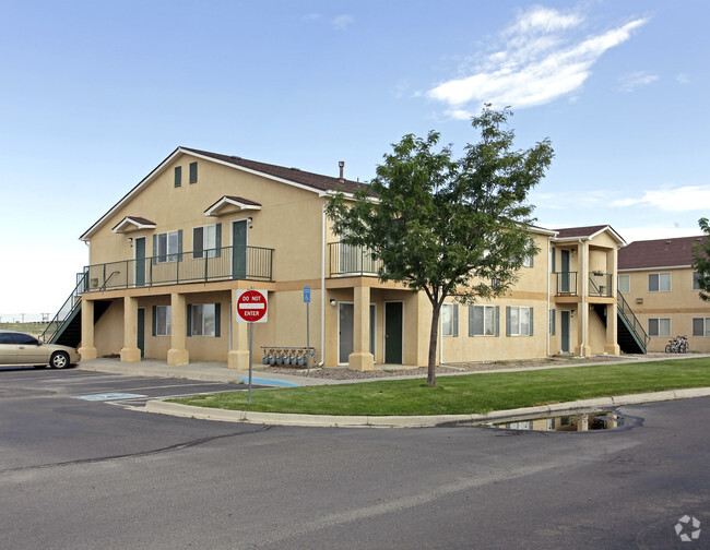 Building Photo - Stonegate Village Apartments