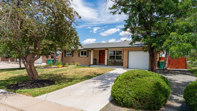 Photo - 480 Troy St Unidad 1