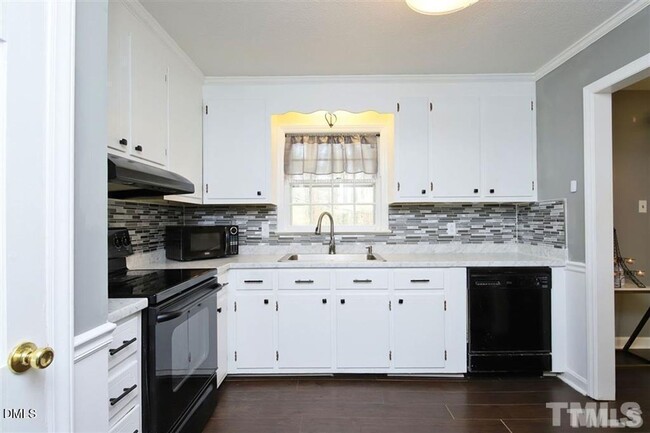 Photo - 4 Bedroom 3 Bath Home Available in August!