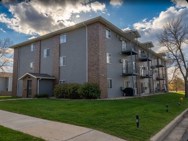Lakeport Village Apartments