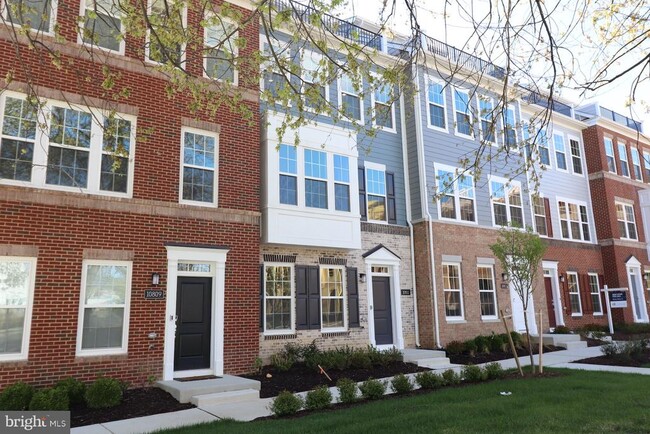 Photo - 10815 Cedar Ave Townhome