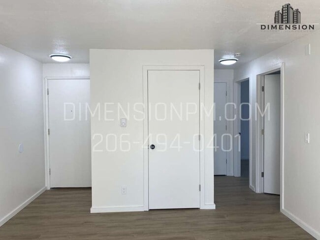 Photo - Centrally Located Ground floor Remodeled 1...