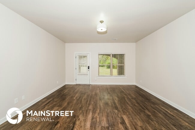 Photo - 151 Trotter Ct