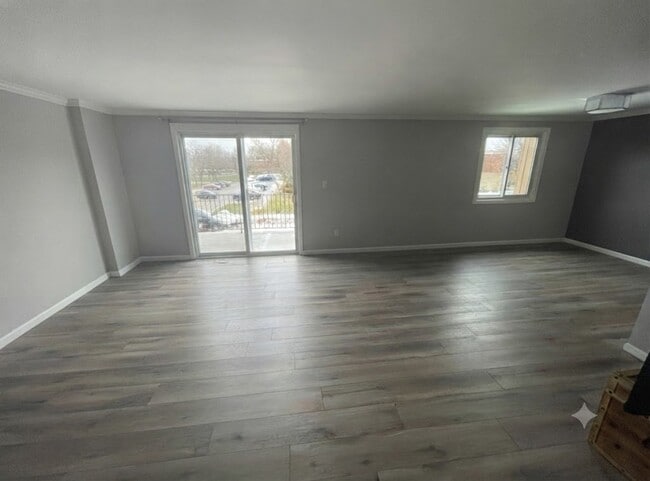 Photo - 205 Charter Oaks Dr Unidad 4