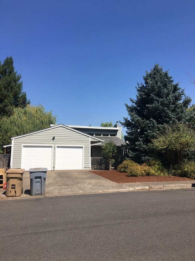 Building Photo - Cozy 2 Bedroom 1 bath in Philomath