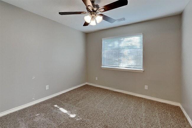 Building Photo - 6506 Garden Canyon Dr