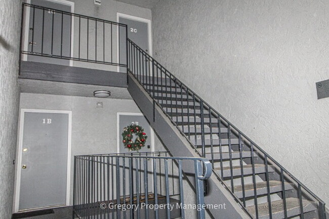 Photo - Excellent value in this updated 2 bedroom condo. Easy walk to Juanita beach waterfront park and t... Unit c2