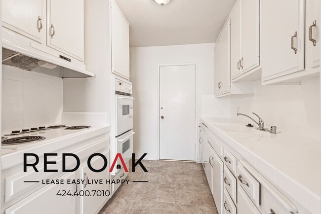 Photo - 319 S Clark Dr Unidad 206