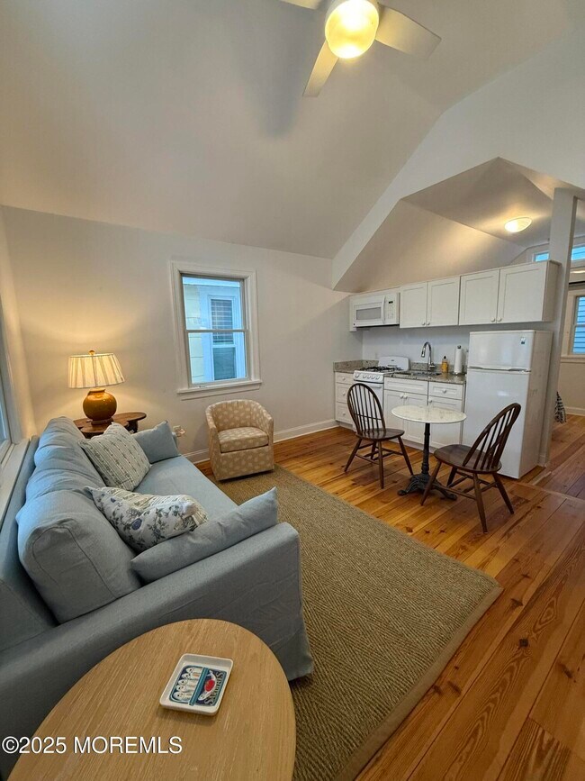 Photo - 77 Abbott Ave