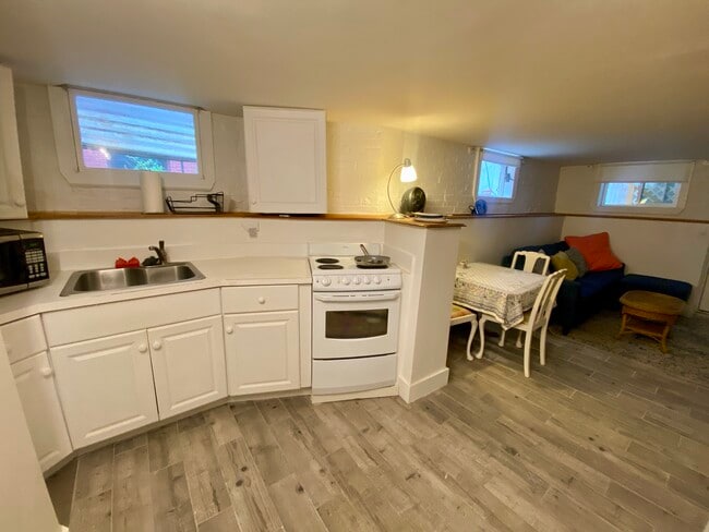 Photo - 101 Fayerweather St Unit B