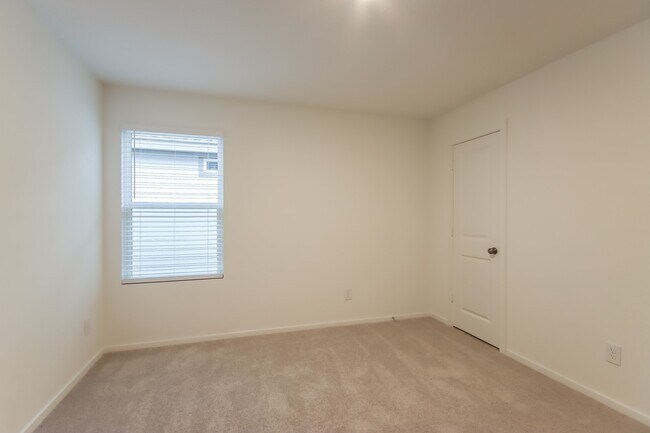 Photo - 31428 Moore Rd