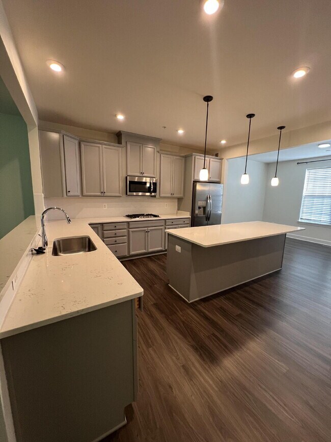 Photo - 4BD/3.5BA Fabulous Upper Marlboro Townhome...