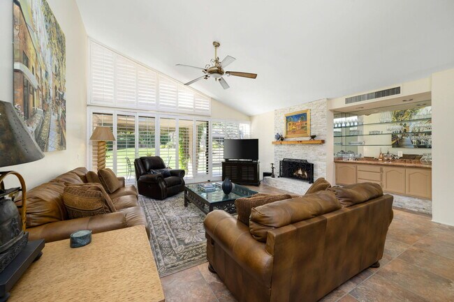 Photo - 73435 Boxthorn Ln